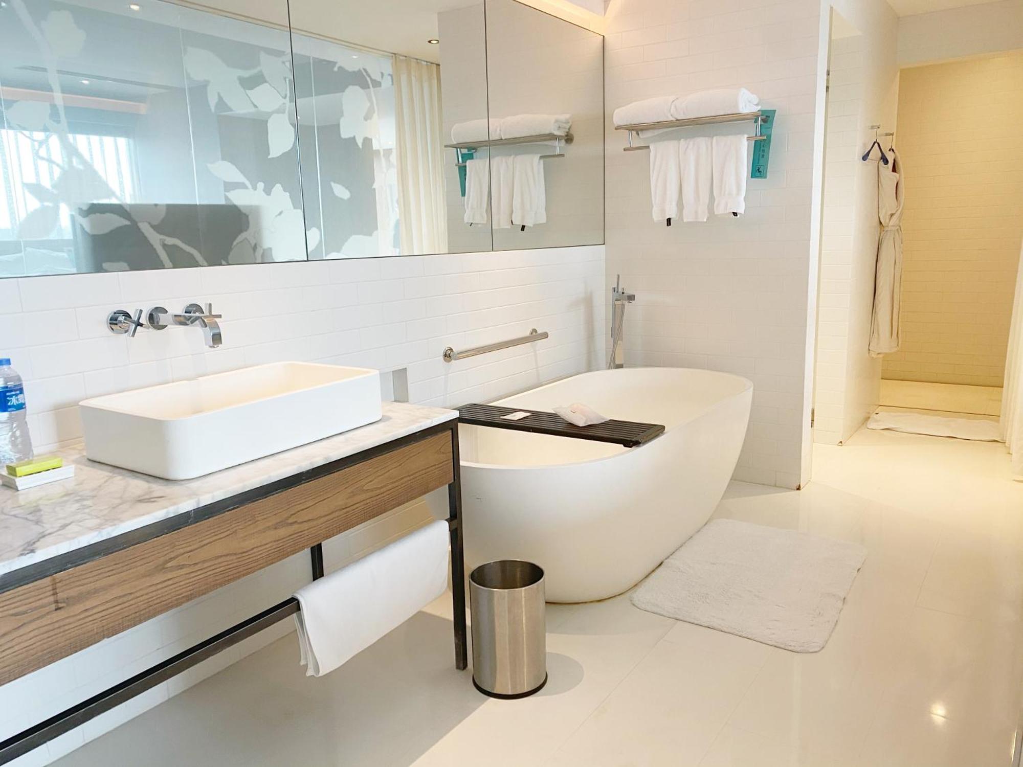 Le Meridien Zhengzhou Buitenkant foto