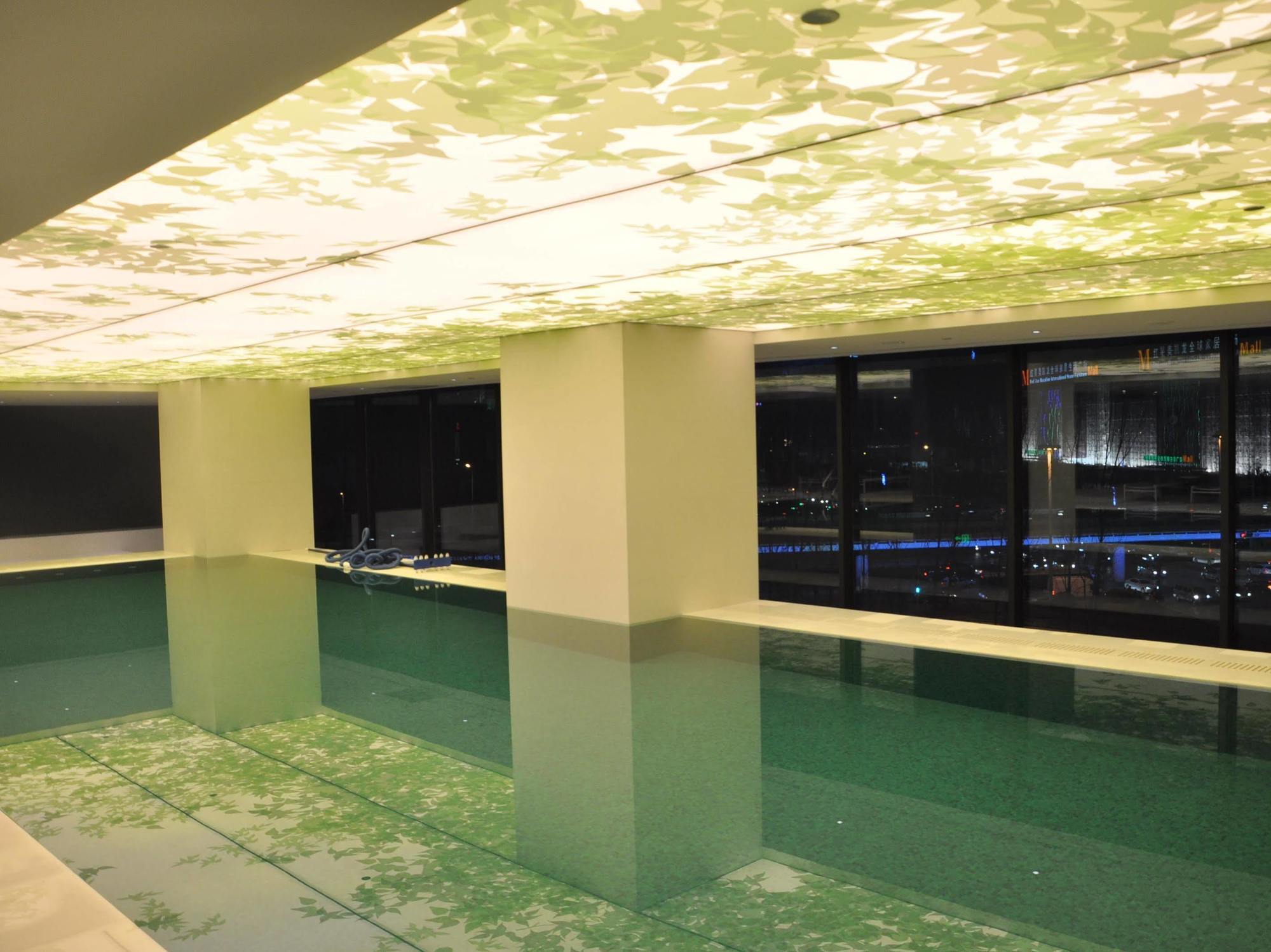 Le Meridien Zhengzhou Buitenkant foto