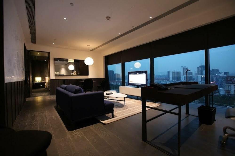 Le Meridien Zhengzhou Buitenkant foto